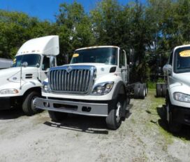 Camion En Venta International 2009 7600 Tandem Exle Cab & Chasis En Sanford Florida 32771 Estados Unidos