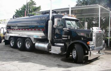 Camiones En Venta 2006 PETERBILT 379 Sewer Trucks, Vacuum Truck, Septic, Miami, Florida