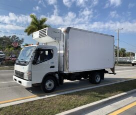 Camiones En Venta 2010 MITSUBISHI FUSO FE180 Reefer/Refrigerated Truck, Box Truck – Straight Truck, Dry Van, Miami, Florida