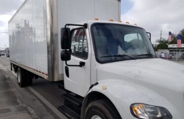Camiones En Venta 2017 FREIGHTLINER BUSINESS CLASS M2 106 Van, Box Truck – Straight Truck, Opa-Locka, Florida