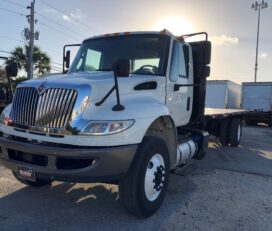 Camiones En Venta 2016 INTERNATIONAL 4300 Flatbed Truck, Miami, Florida