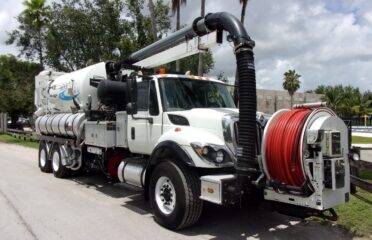 Camiones En Venta 2009 INTERNATIONAL WORKSTAR 7500 Sewer Trucks, Vacuum Truck, Septic, Miami, Florida