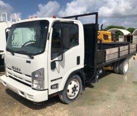 Camiones En Venta 2014 Isuzu NQR Flatbed Truck, Miami, Florida