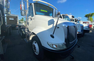 Camiones En Venta 2008 INTERNATIONAL 8600 Box Truck – Straight Truck, Miami, Florida