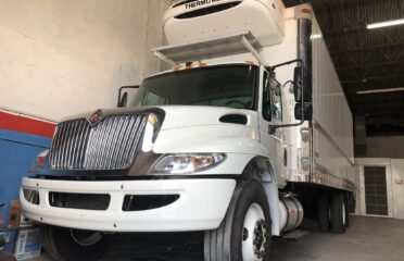 Camiones En Venta 2016 International 4300 Sba Reefer/Refrigerated Truck, Miami, Florida