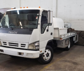 Camiones En Venta 2007 Isuzu NPR Spray Truck, Miami, Florida