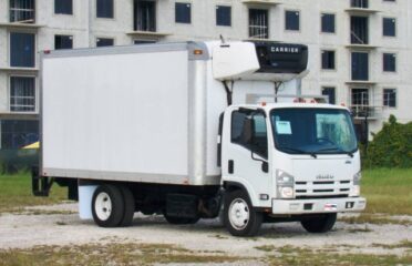 Camiones En Venta 2015 ISUZU NQR Reefer/Refrigerated Truck, Miami, Florida