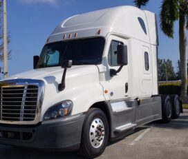 Camiones En Venta 2018 FREIGHTLINER CASCADIA Conventional – Sleeper Truck, Cab Chassis, Tractor, Miami, Florida