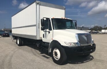 Camiones En Venta 2016 INTERNATIONAL 4300 Box Truck – Straight Truck, Miami, Florida