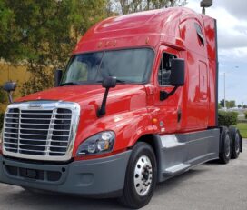 Camiones En Venta 2018 FREIGHTLINER CASCADIA Conventional – Sleeper Truck, Tractor, Miami, Florida