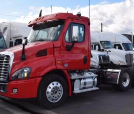 Camiones En Venta 2017 FREIGHTLINER CASCADIA Cab Chassis, Opa-Locka, Florida