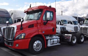 Camiones En Venta 2017 FREIGHTLINER CASCADIA Cab Chassis, Opa-Locka, Florida