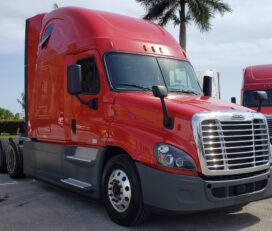 Camiones En Venta 2018 FREIGHTLINER CASCADIA Conventional – Sleeper Truck, Tractor, Miami, Florida