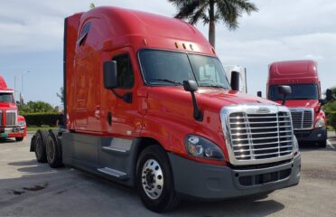 Camiones En Venta 2018 FREIGHTLINER CASCADIA Conventional – Sleeper Truck, Tractor, Miami, Florida