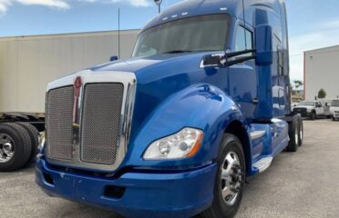 Camiones En Venta 2015 KENWORTH T680 Conventional – Sleeper Truck, Cab Chassis, Tractor, Miami, Florida