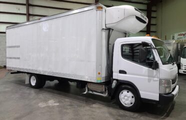 Camiones En Venta 2012 MITSUBISHI-FUSO FE180 Box Truck – Straight Truck, Miami, Florida