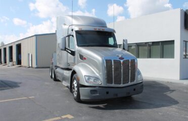 Camiones En Venta 2015 PETERBILT 579 Conventional – Sleeper Truck, Tractor, Miami, Florida