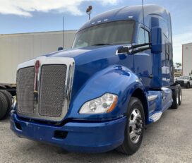 Camiones En Venta 2015 KENWORTH T680 Conventional – Sleeper Truck, Tractor, Miami, Florida