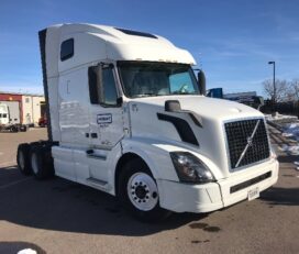Camiones En Venta 2016 Volvo VNL64T670 Conventional – Sleeper Truck, Tractor, Miami, Florida