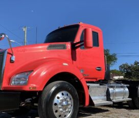 Camiones En Venta 2015 KENWORTH T880 Conventional – Day Cab, Tractor, Miami, Florida