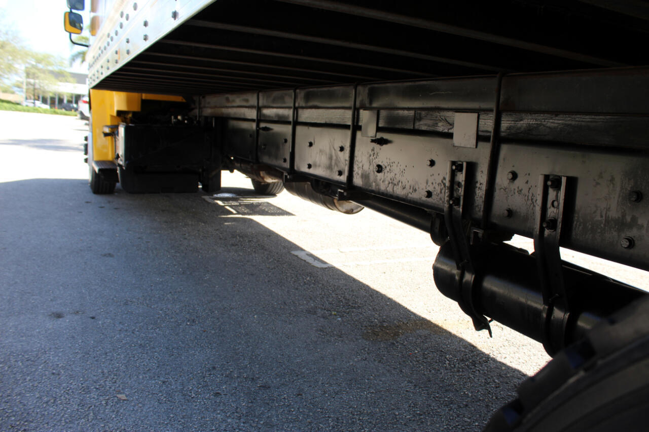Camiones En Venta 2016 Freightliner M2 106 Box Truck – Straight Truck, Opa-Locka, Florida